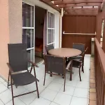 Cap Esterel 2 Pieces Climatise 4-5pers Piscines Parking Draps Wifi *