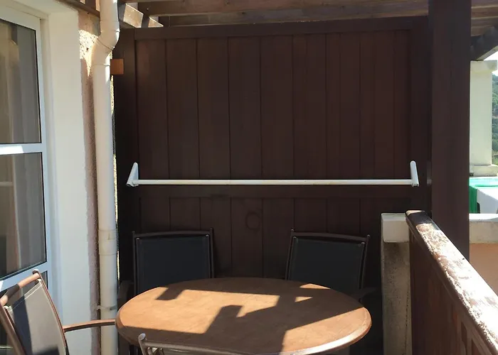 Cap Esterel 2 Pieces Climatise 4-5pers Piscines Parking Draps Wifi Saint-Raphaël