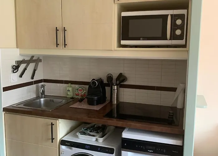 Cap Esterel 2 Pieces Climatise 4-5pers Piscines Parking Draps Wifi Saint-Raphaël